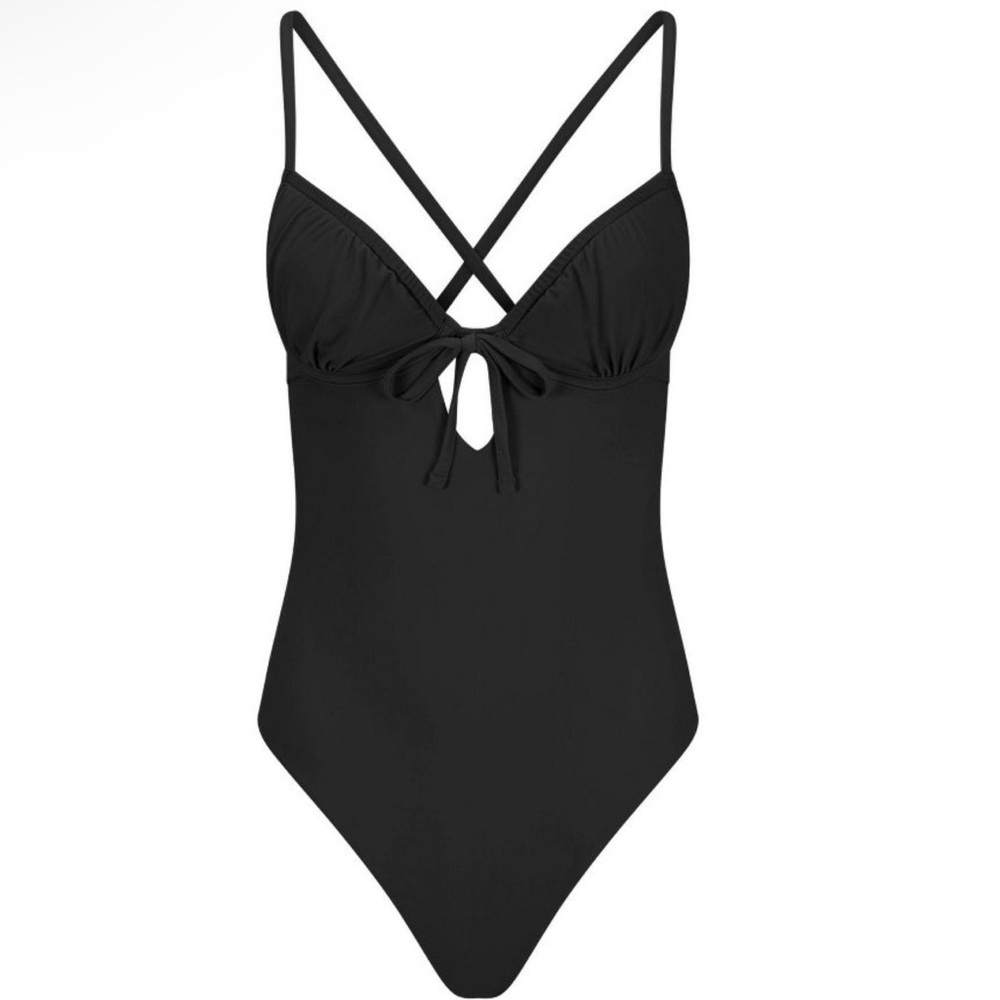 Adore Me Women’s Annabee One Piece Swimwear